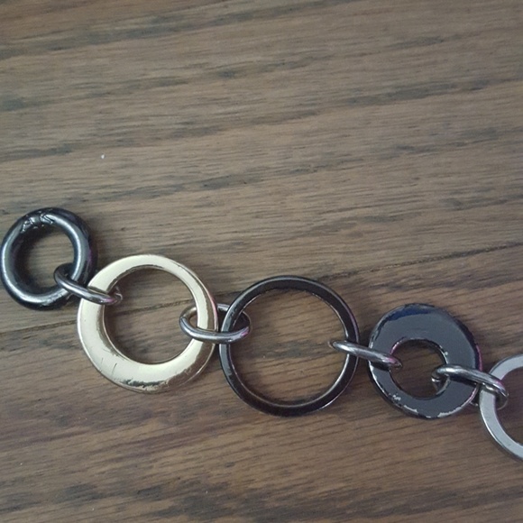 Anne Klein Chunky Link Bracelet - Picture 2 of 4